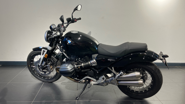 BMW R12 (24MY)